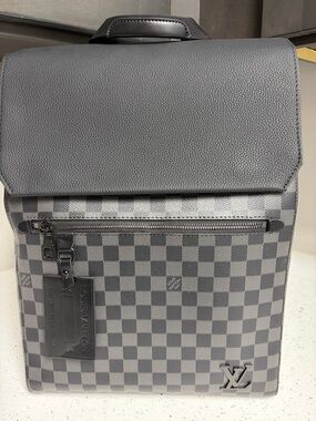 Louis Vuitton Black and Gray Damier Graphite Backpack